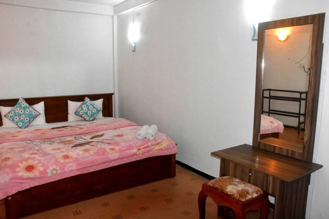 Unique View Nuwaraeliya Hotel Нувара Елия Екстериор снимка