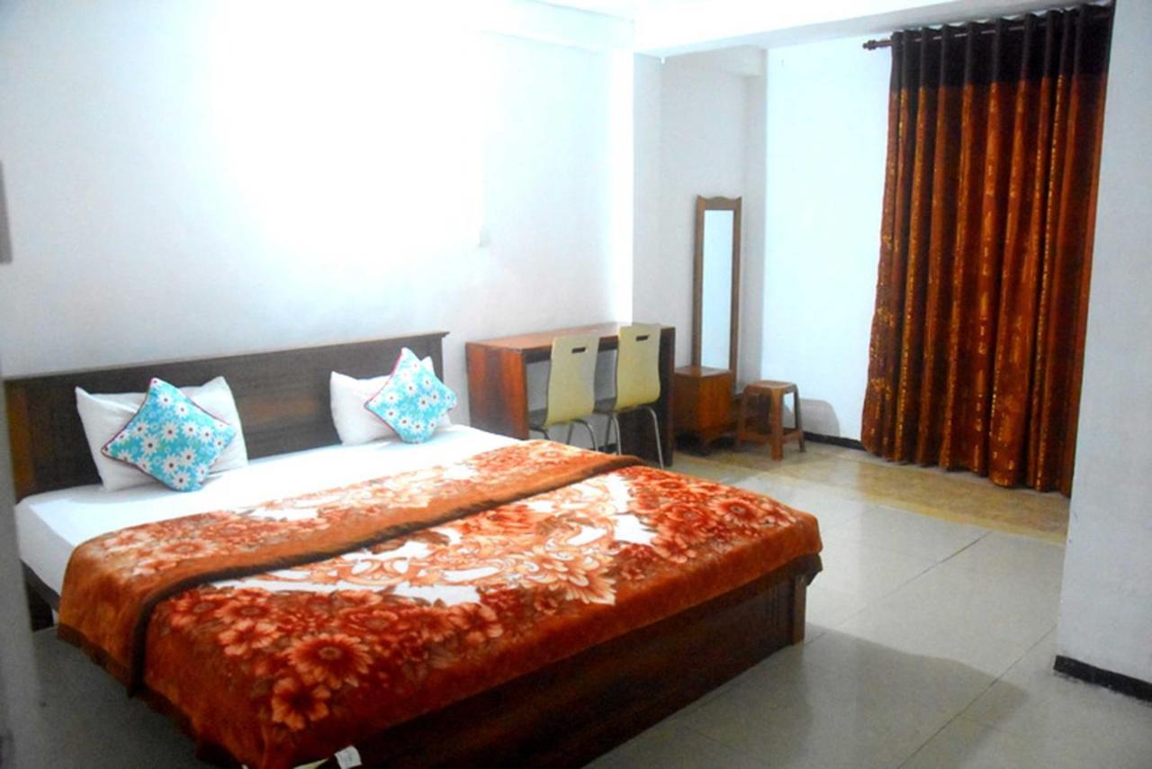 Unique View Nuwaraeliya Hotel Нувара Елия Екстериор снимка
