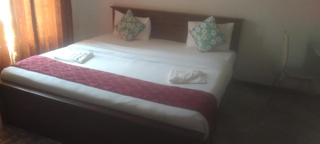 Unique View Nuwaraeliya Hotel Нувара Елия Екстериор снимка